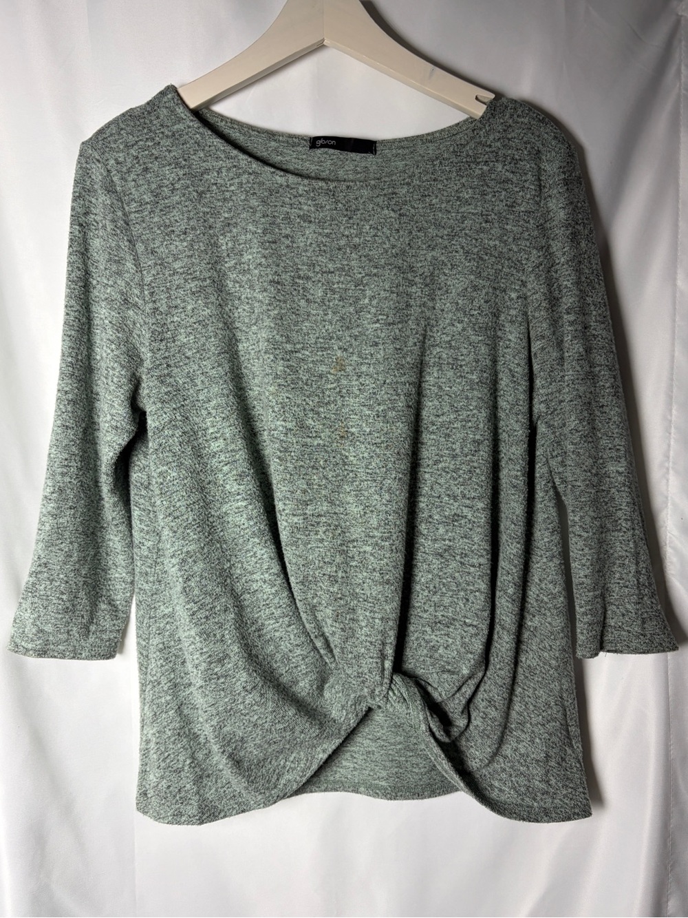 Gibson Petite Women’s Twist-Front Tunic Top in Sage Green Heather; Medium